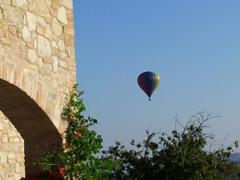 Agriturismo La Torraccia Todi Exteriör bild